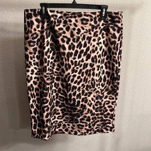 Vince Camuto Leopard Skirt